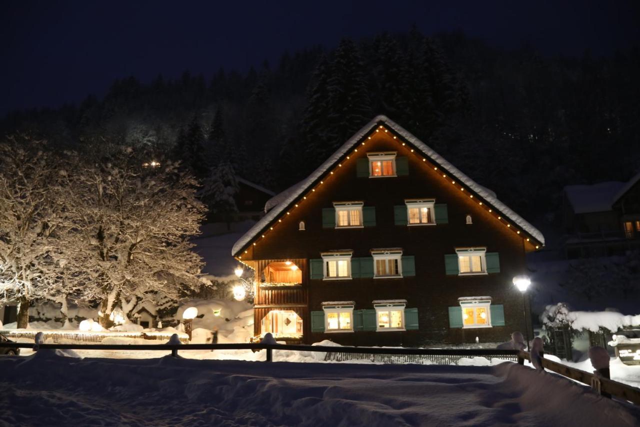 Hotel Gasthaus Schaefle Bürserberg Esterno foto